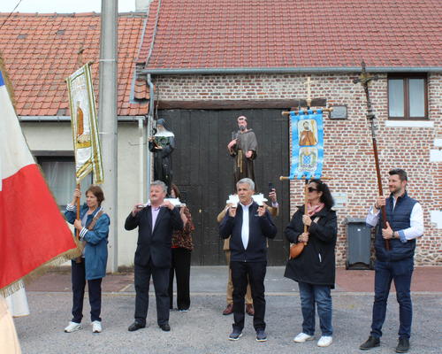2026 06 07 Fête de la Saint Landelin à Crespin 24