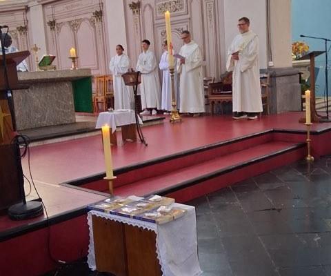 bible pour catechumenes
