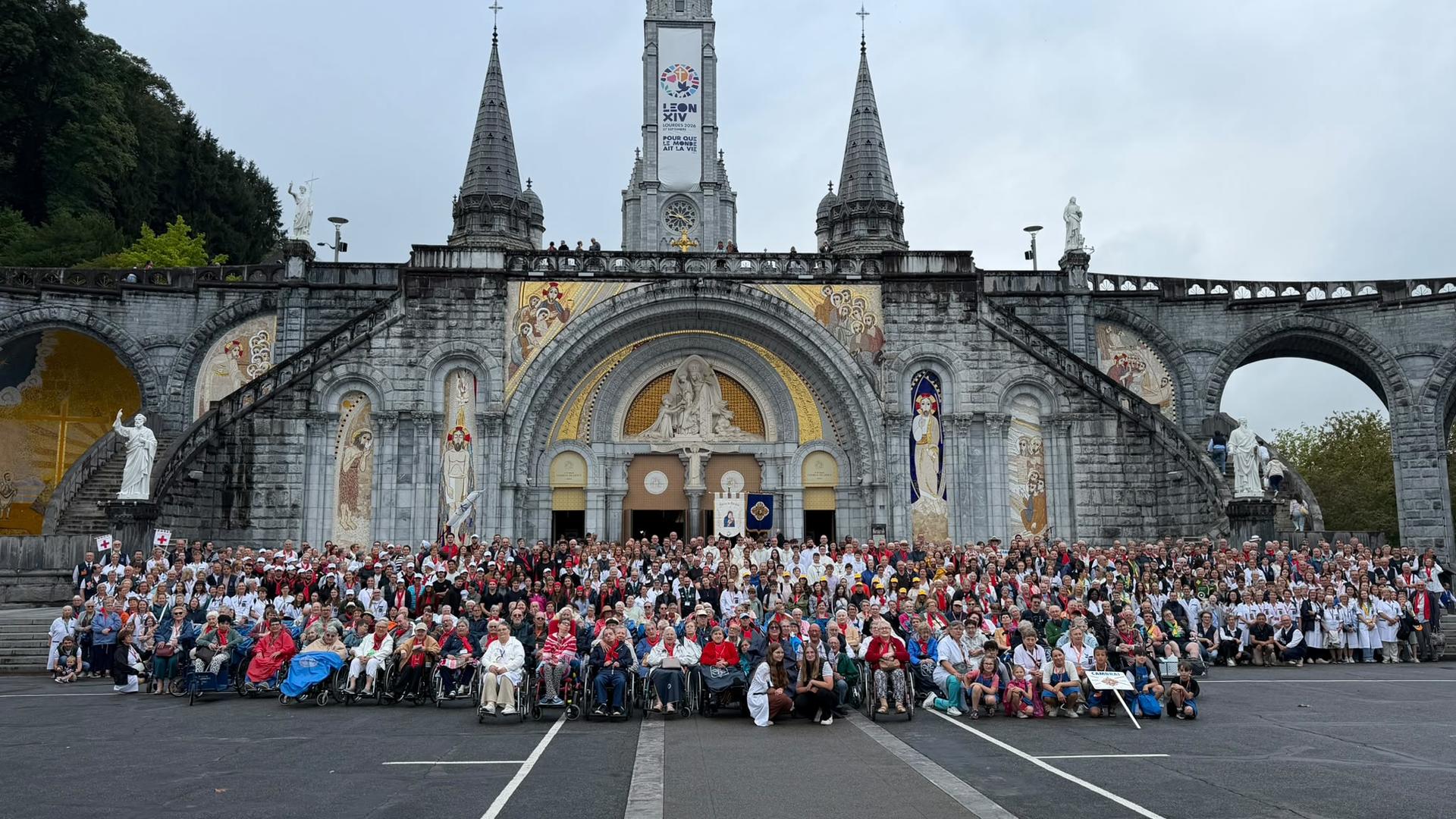 photo-groupe-lourdes2026