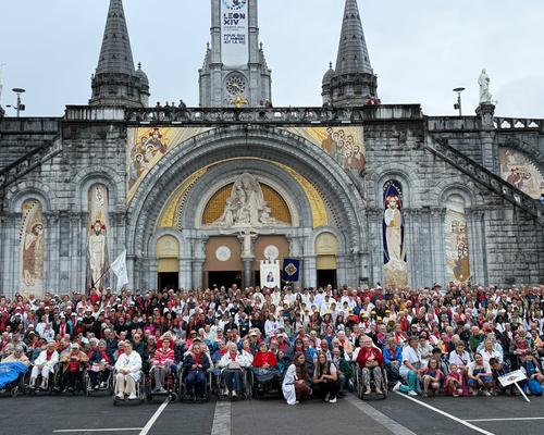 2026.08.21-photogroupe-lourdes2026