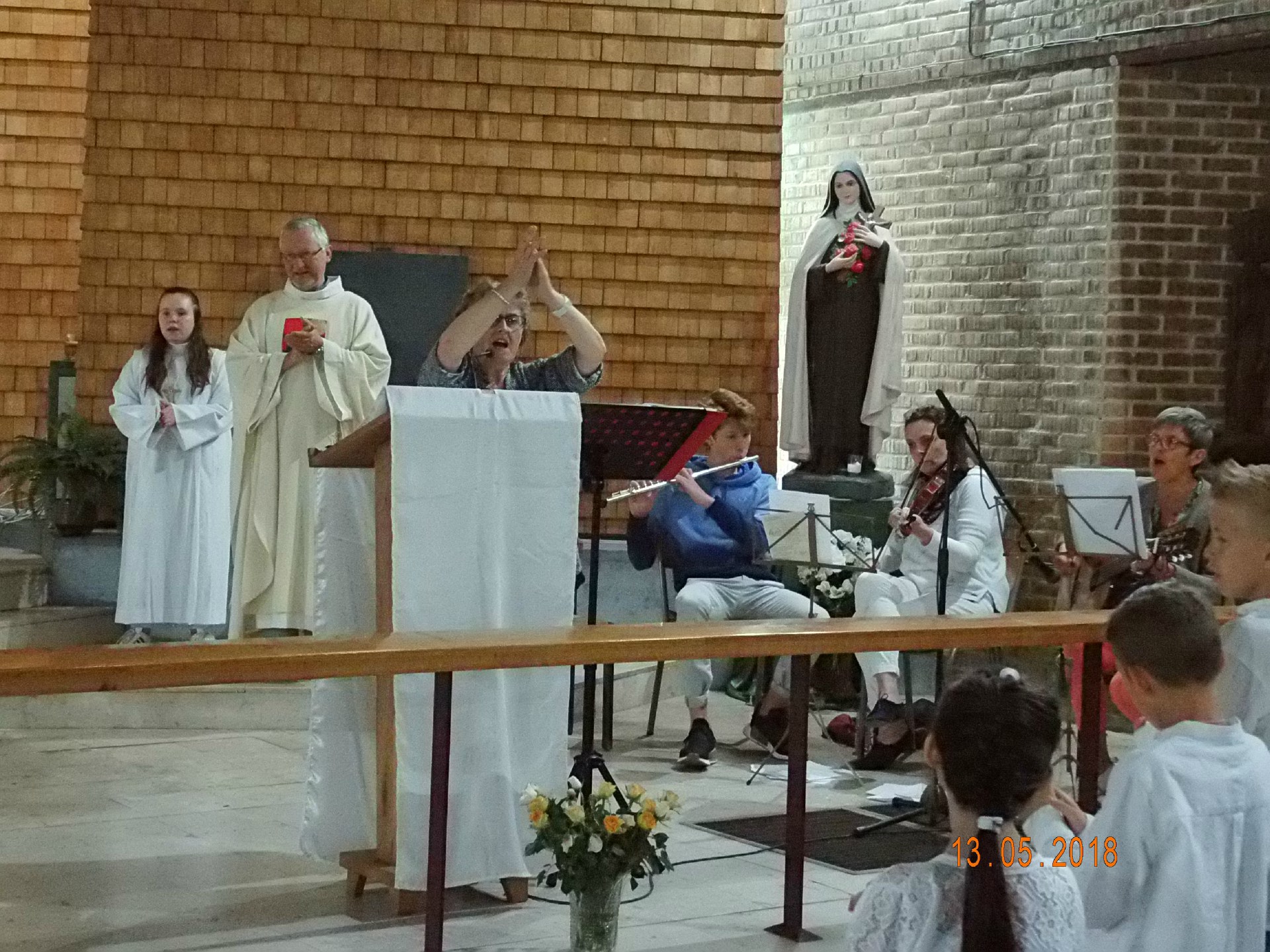 13-05-2018-1ere communion (134)