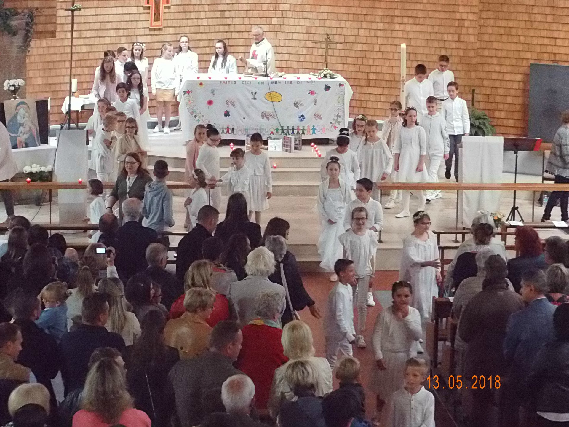 13-05-2018-1ere communion (65)