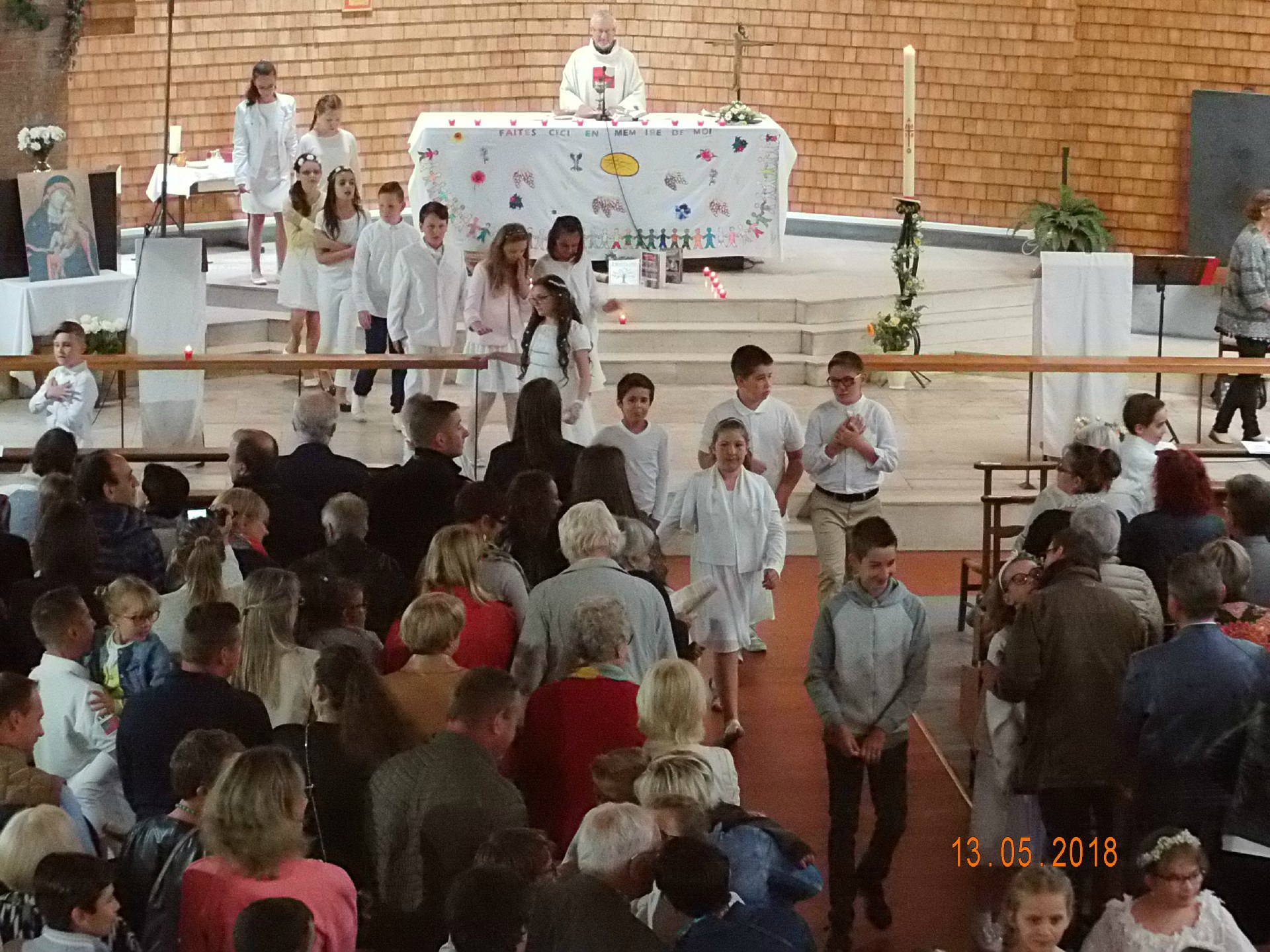 13-05-2018-1ere communion (69)