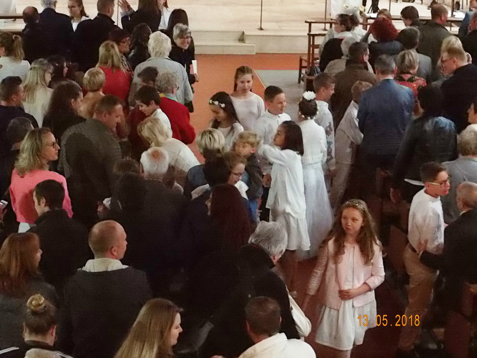 13-05-2018-1ere communion (74)