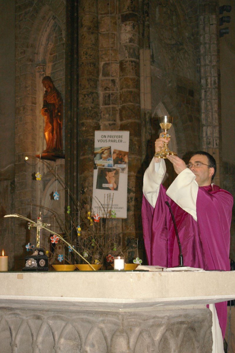 1503_1ères communions (St-Jean) 72
