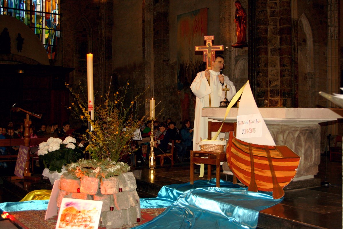 1603_Célébration pour Pâques (St-Jean) 25