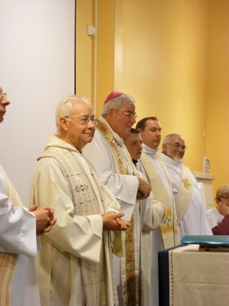 que l'on soit à Lourdes ou que l'on reste dans le diocése, l'envoi de tout baptisé à DIACONIA 2013