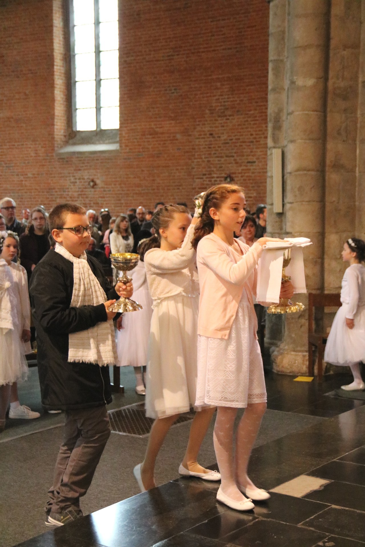 1705_1ères communions (Ecole de la Ste-Union) 53