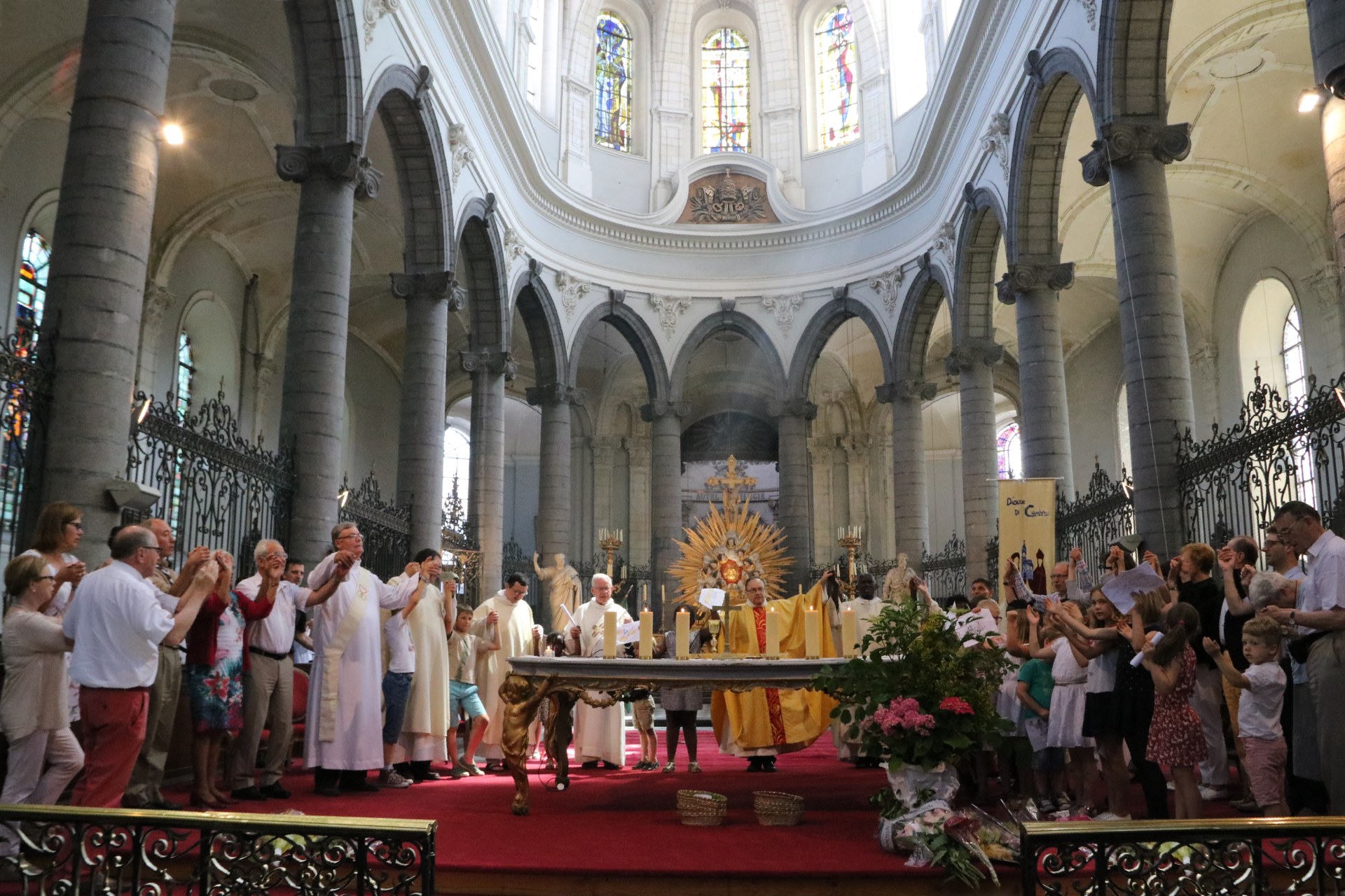 1706_Célébration de l'Eucharistie 75