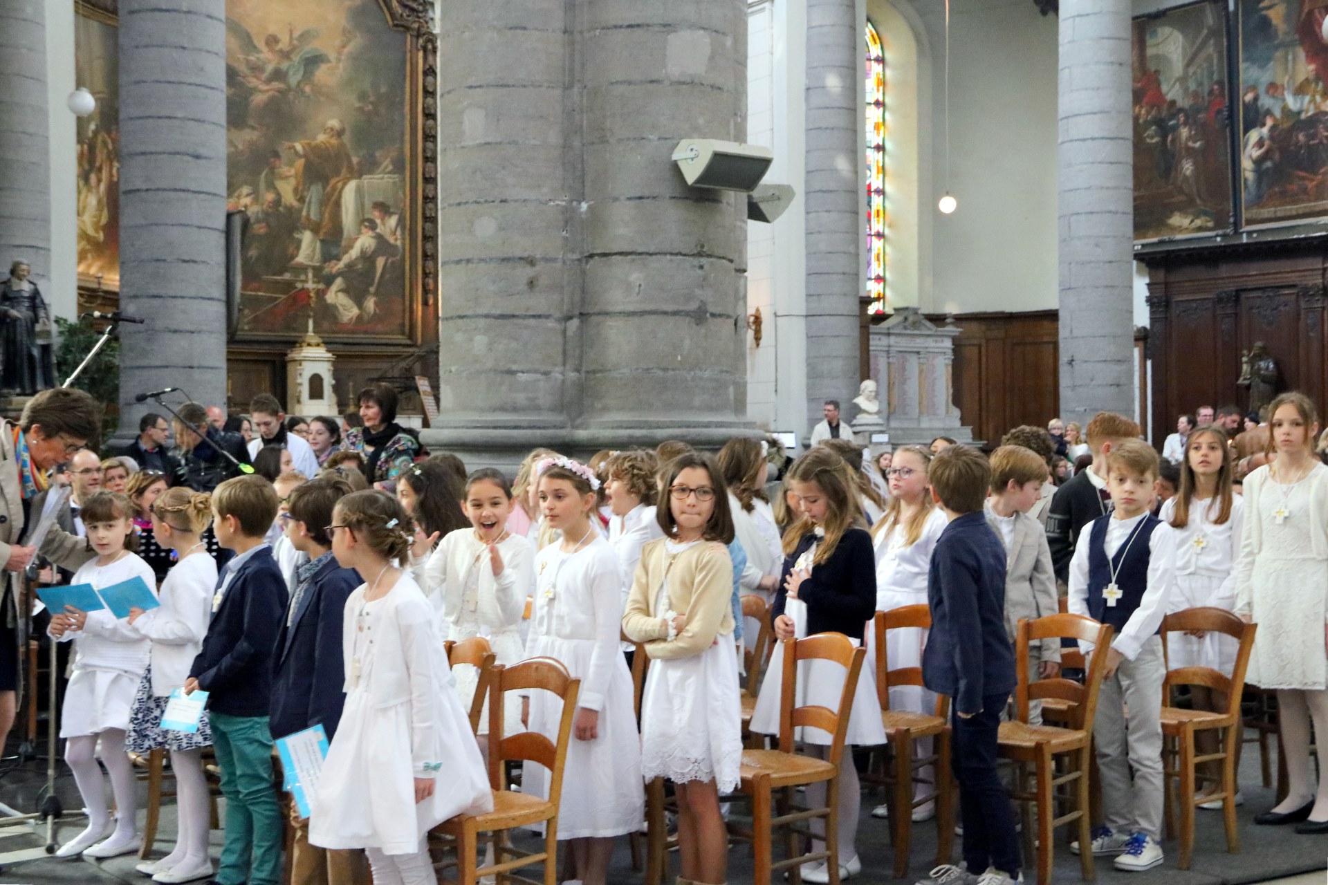 1804_1ères communions (école St-Jean) 26