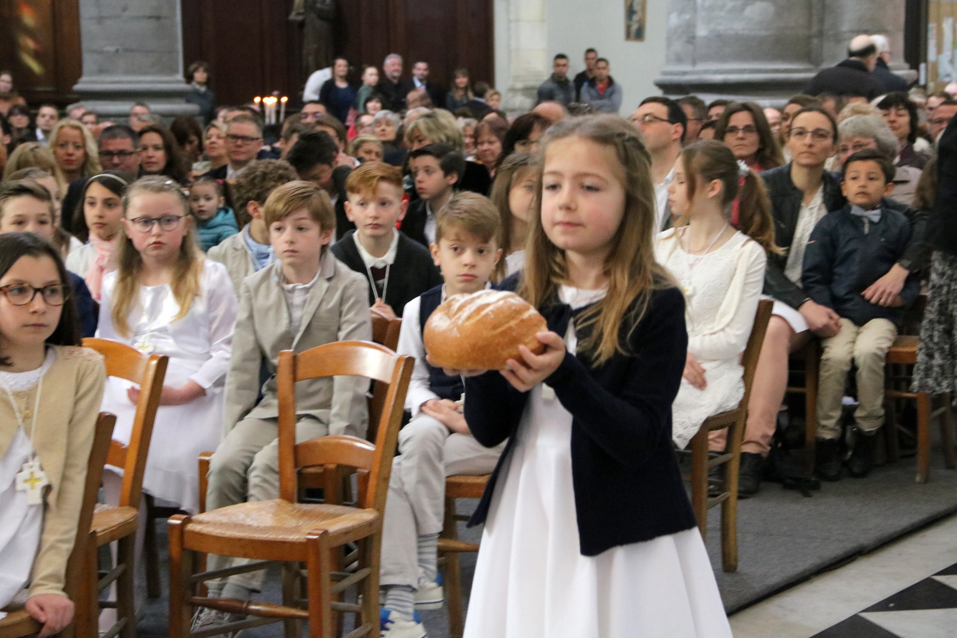 1804_1ères communions (école St-Jean) 58
