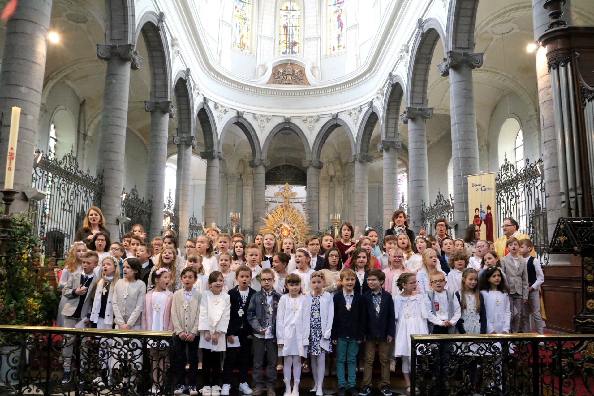1804_1ères communions (école St-Jean) 96