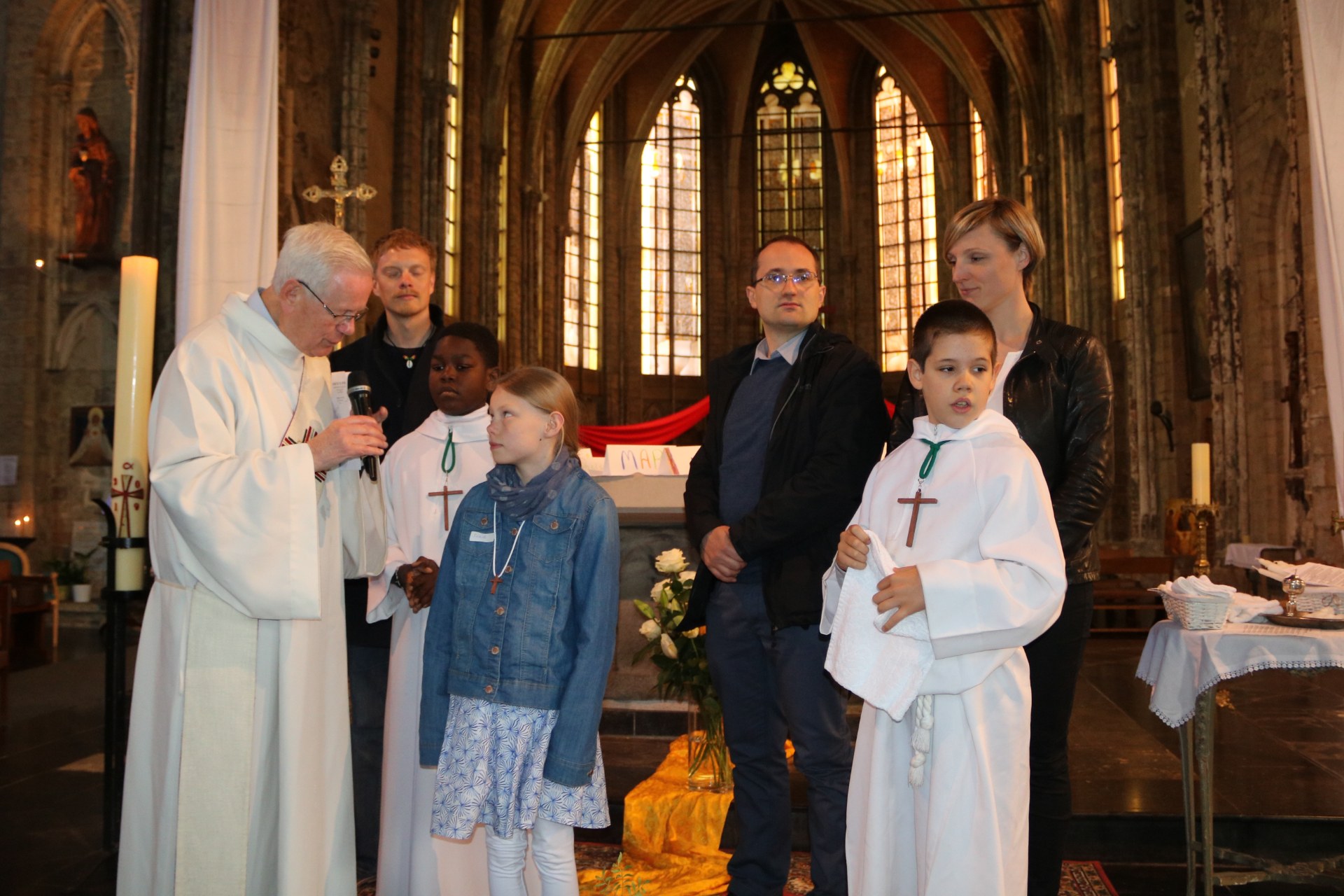 1905_Célébration de baptêmes (7 -12 ans) 66