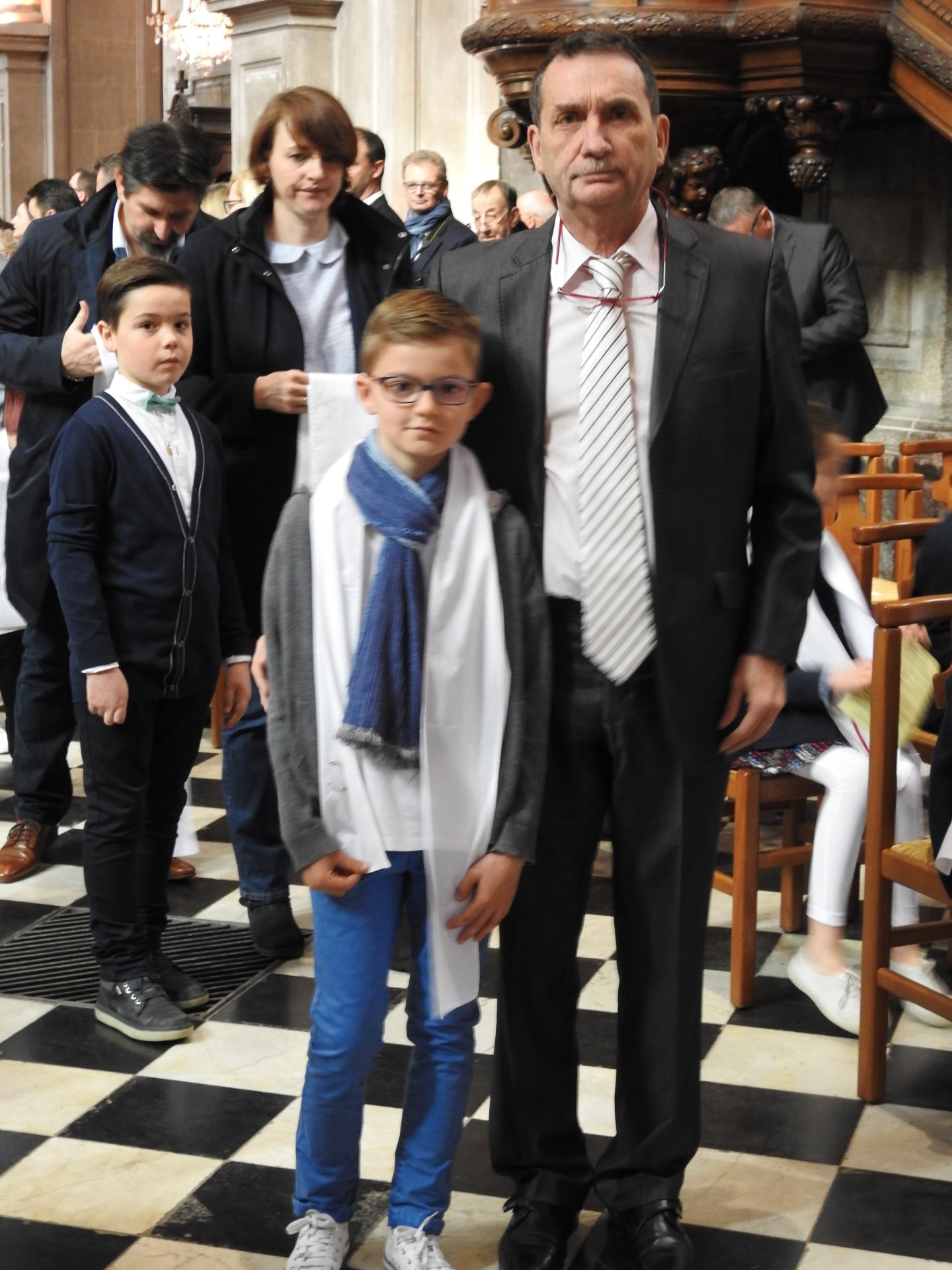 1eres communions 2018 cathedrale (66)