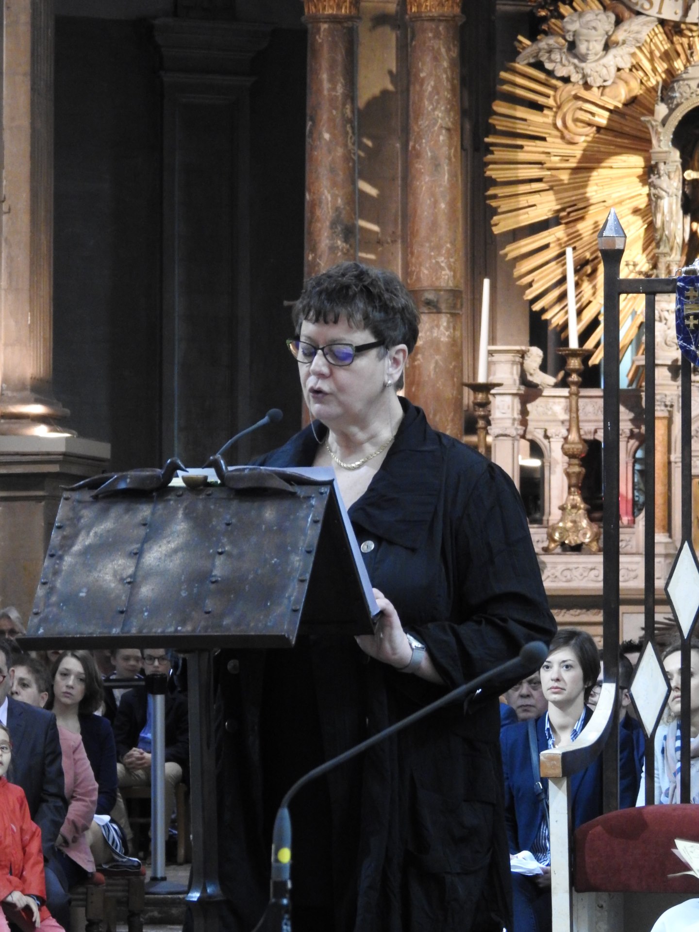 1eres communions 2018 cathedrale (96)