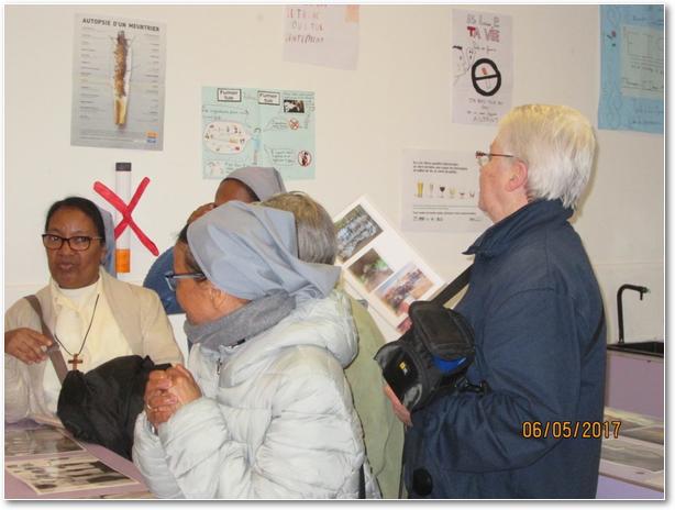 EXPOSITION AU COLLÈGE SAINTE THÉRÈSE : 200 ANS D'HISTOIRE