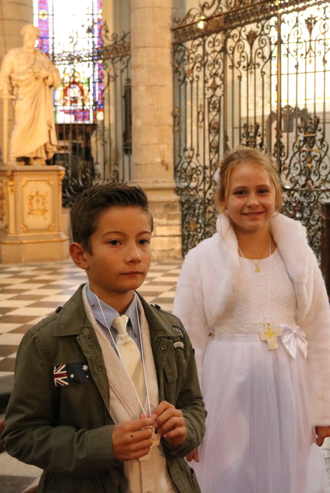 2009_Premières communions (St Jean Gr1) 30