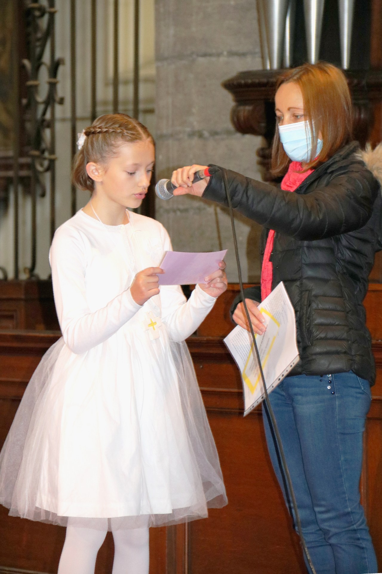 2009_Premières communions (St Jean Gr1) 49