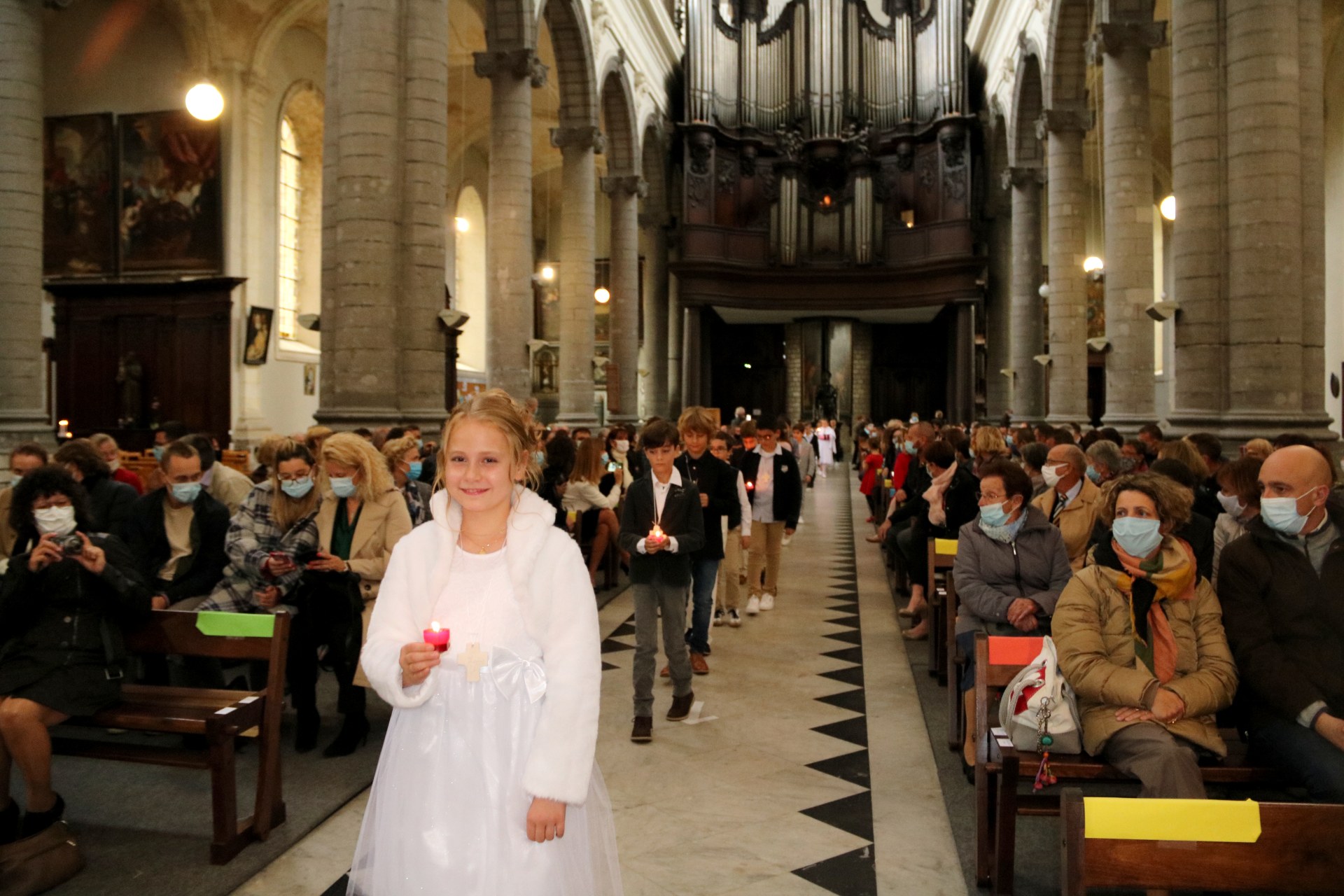 2009_Premières communions (St Jean Gr1) 59