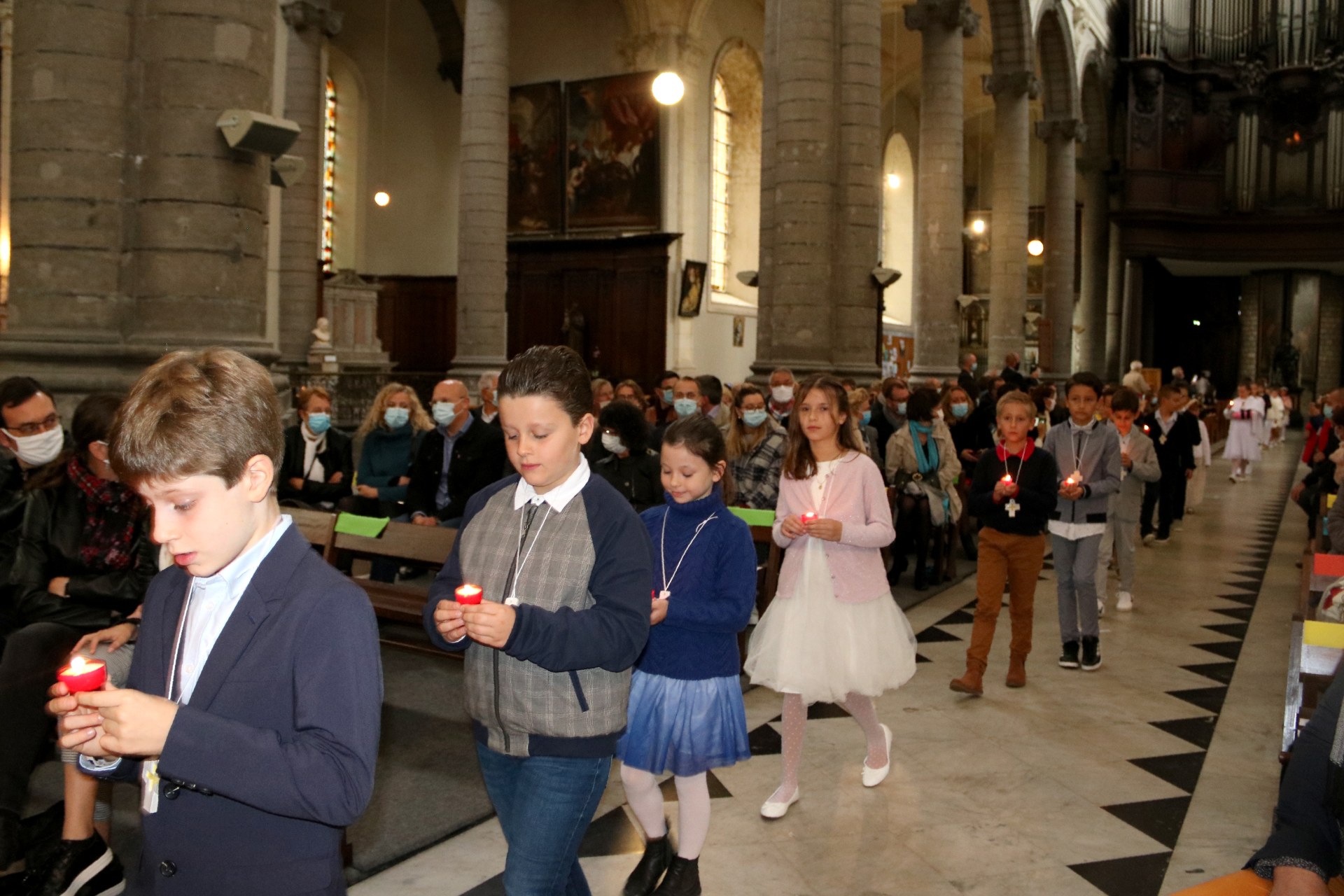 2009_Premières communions (St Jean Gr1) 64