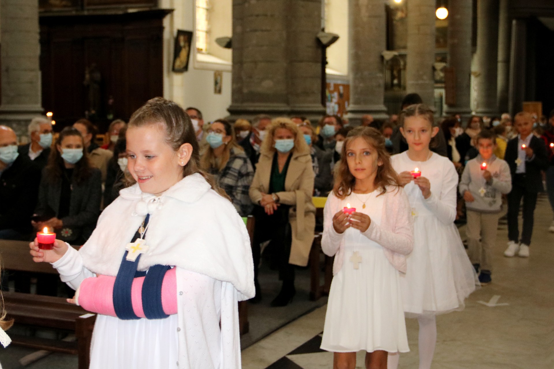 2009_Premières communions (St Jean Gr1) 71