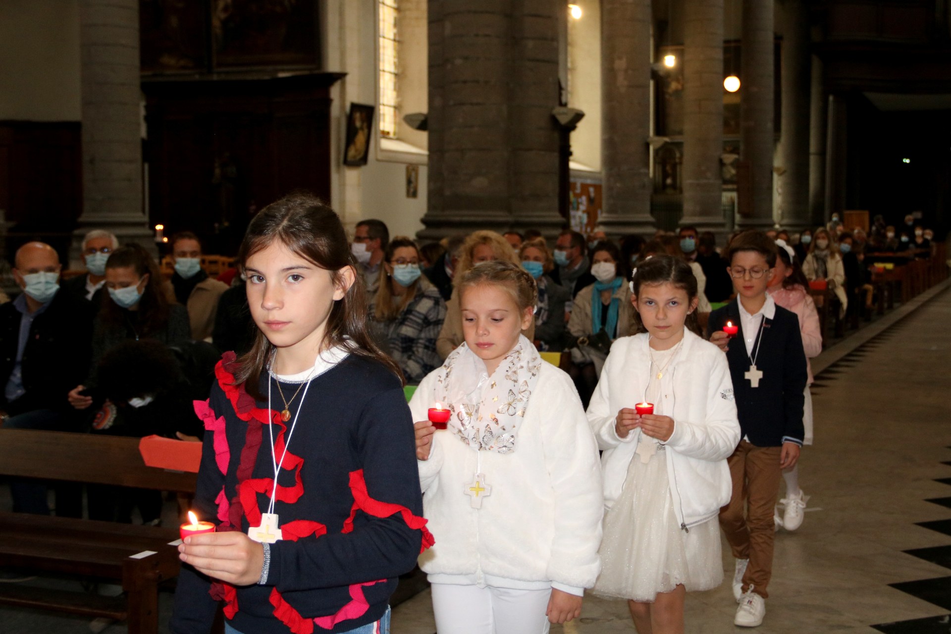 2009_Premières communions (St Jean Gr1) 75