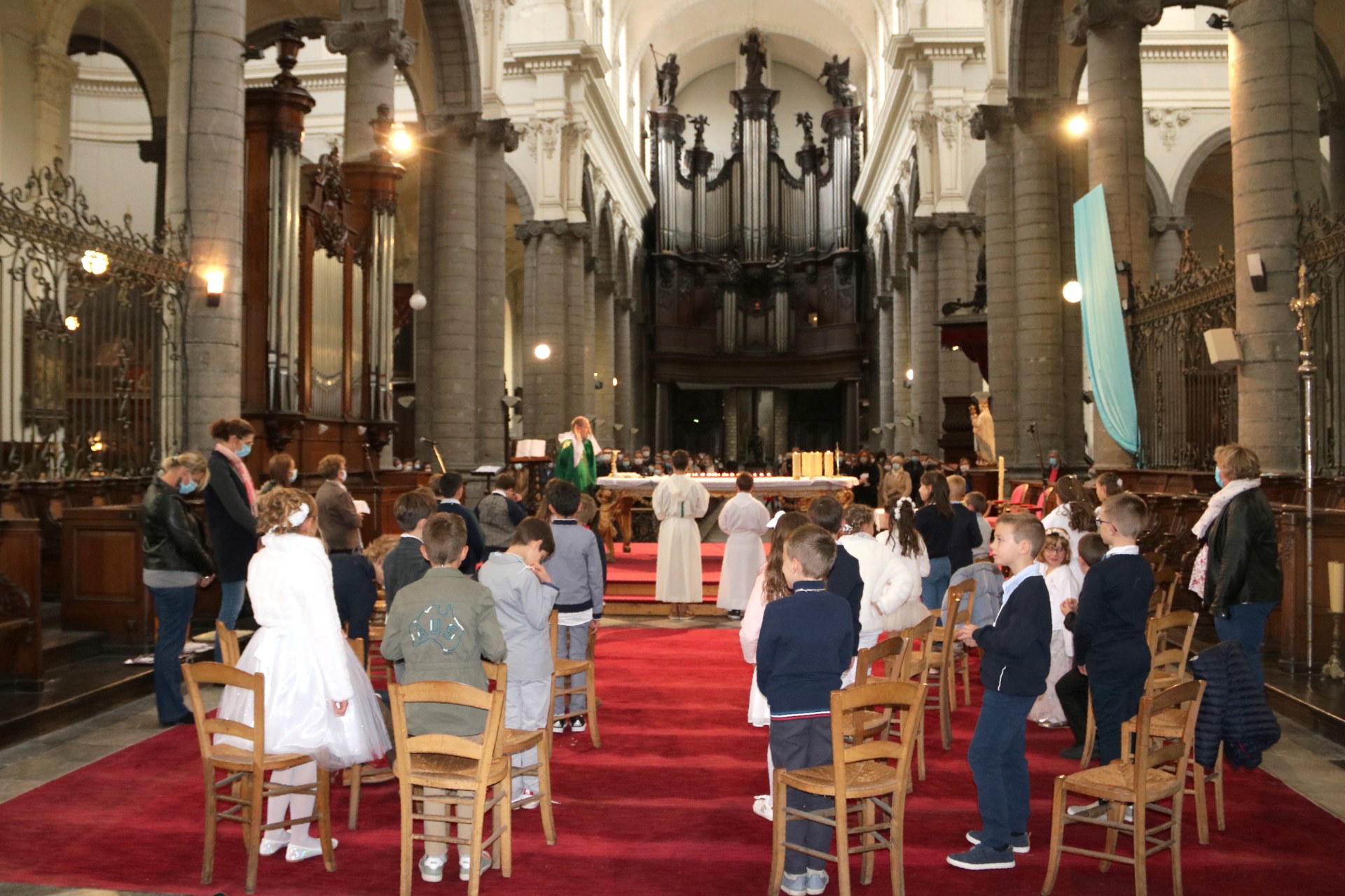 2009_Premières communions (St Jean Gr1) 84