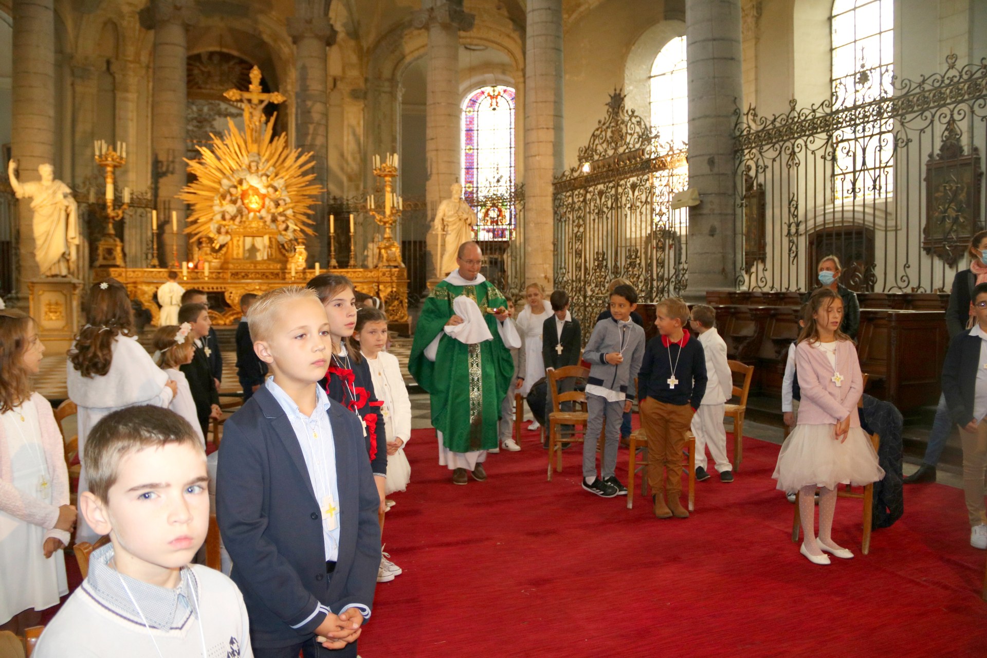 2009_Premières communions (St Jean Gr1) 94