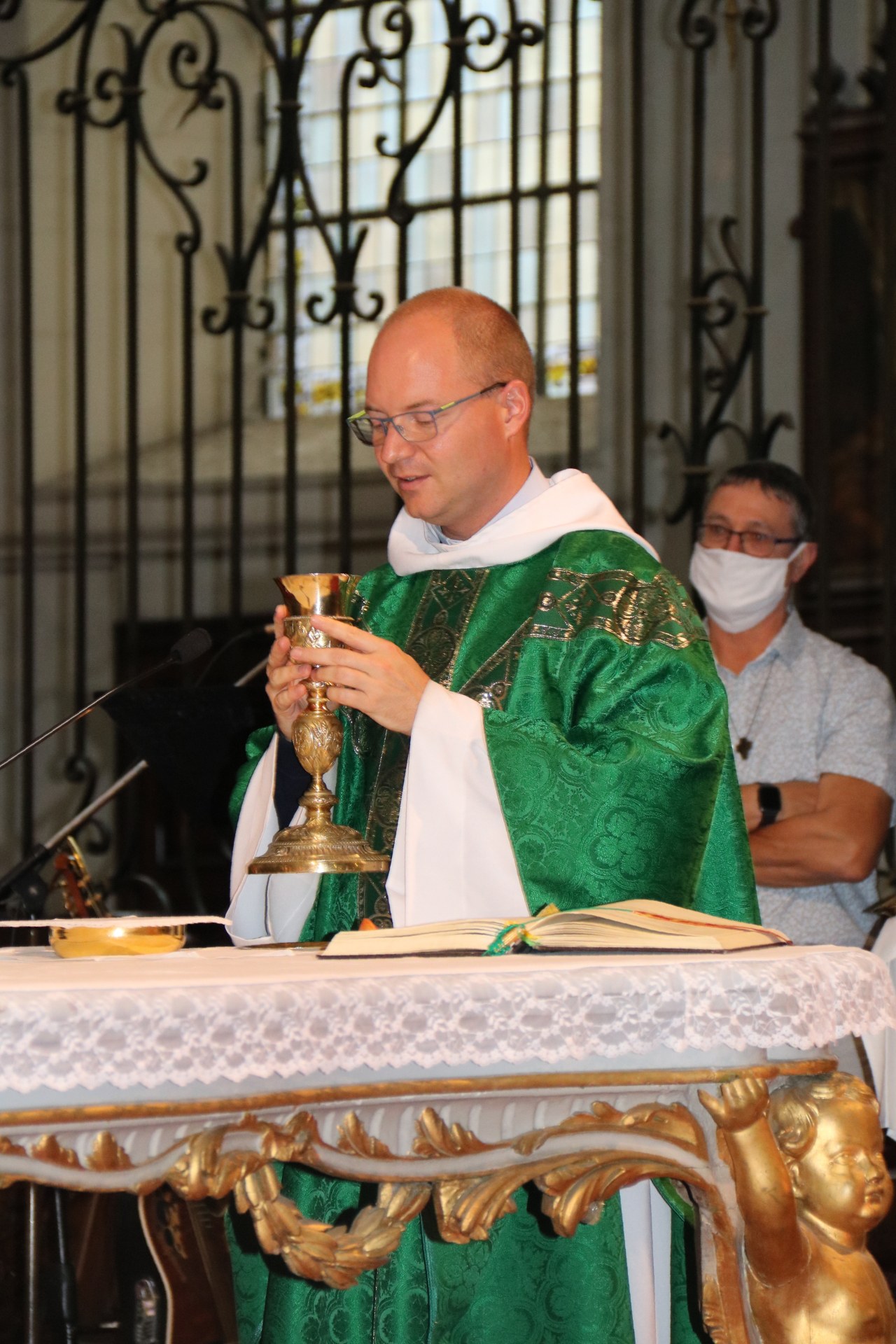 2009_Premières communions (St Jean Gr2) 59