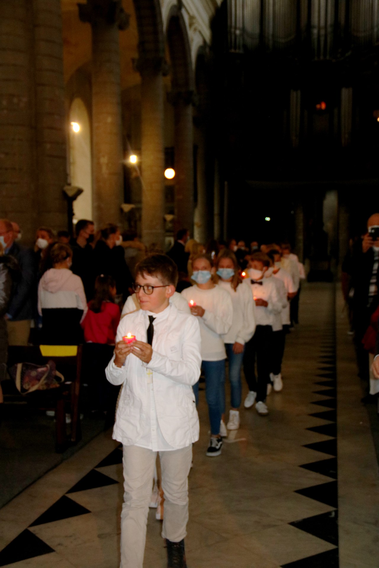 2009_Premières communions (St Jean Gr2) 69