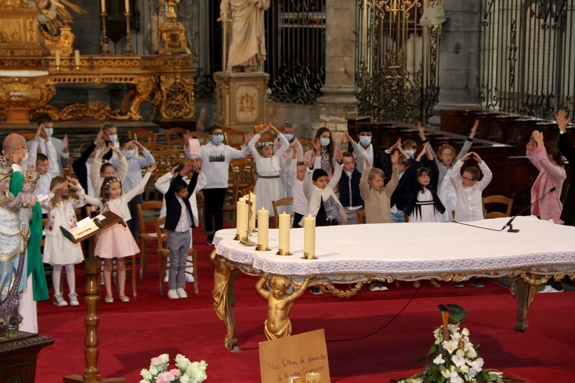 2010 - Premières communions (Ste Union Gr1) 102