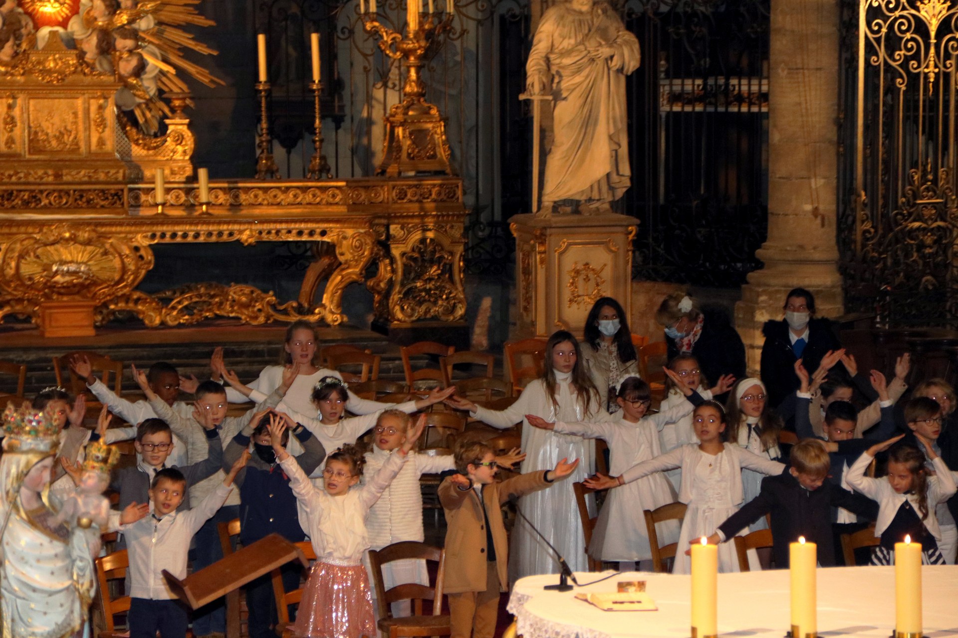 2010_Premières communions (Ste Union Gr2) 109