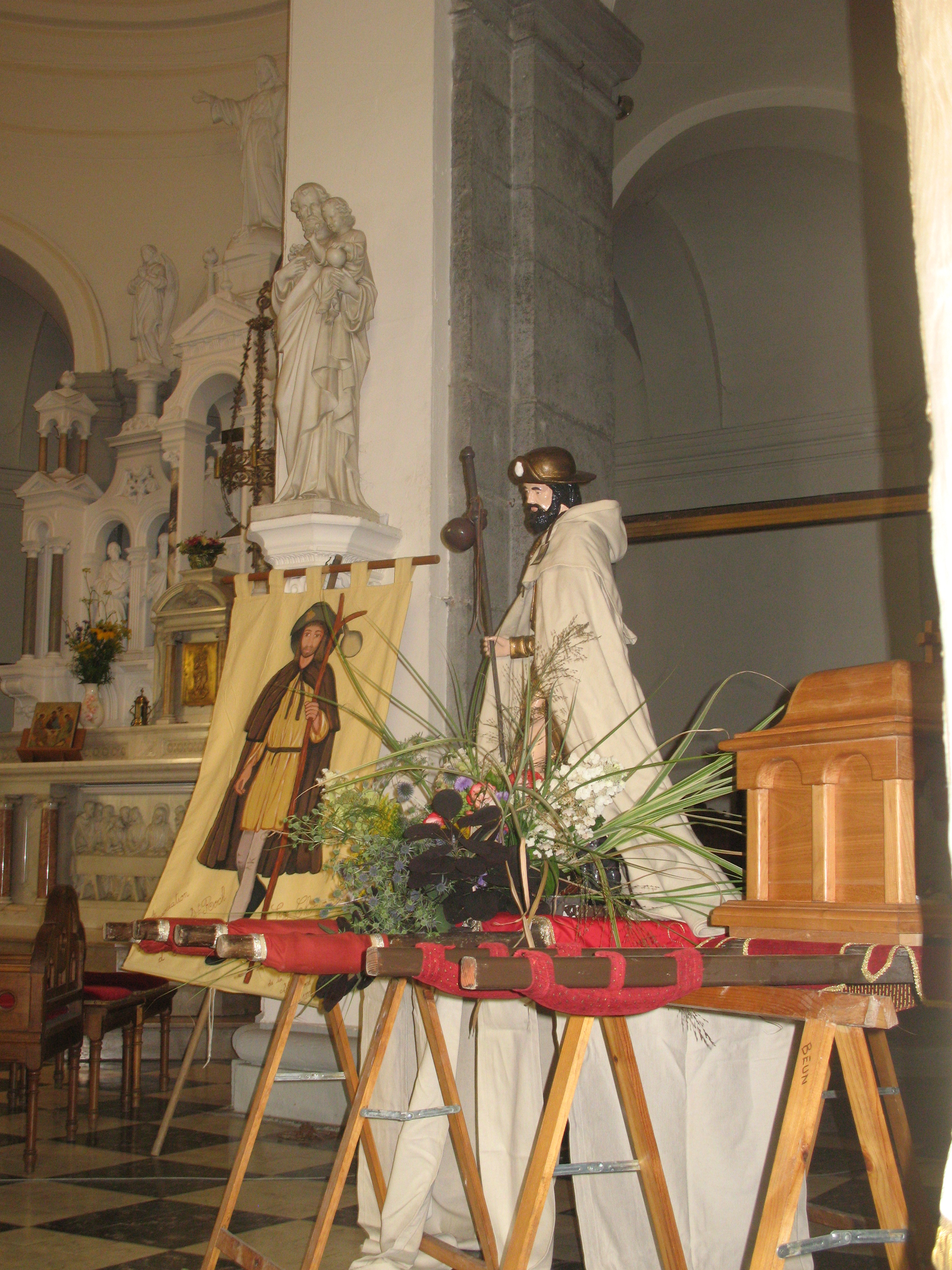 2012-HERGNIES-St Roch: Avant la messe