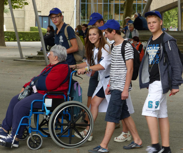 2014-08-21Lourdes_jeunes (8)