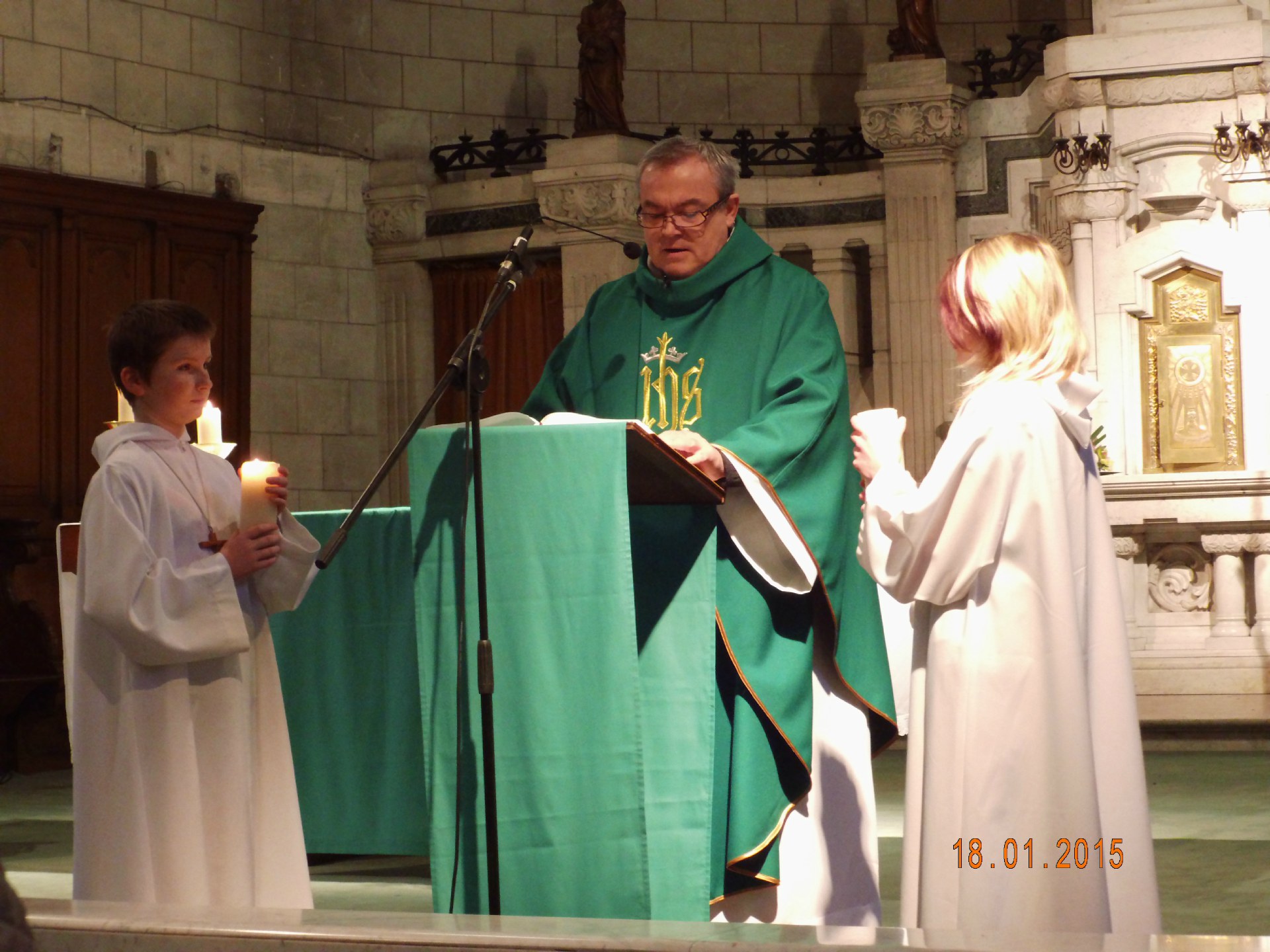 2015-01-18-remise Notre Pere aux baptise(e)s