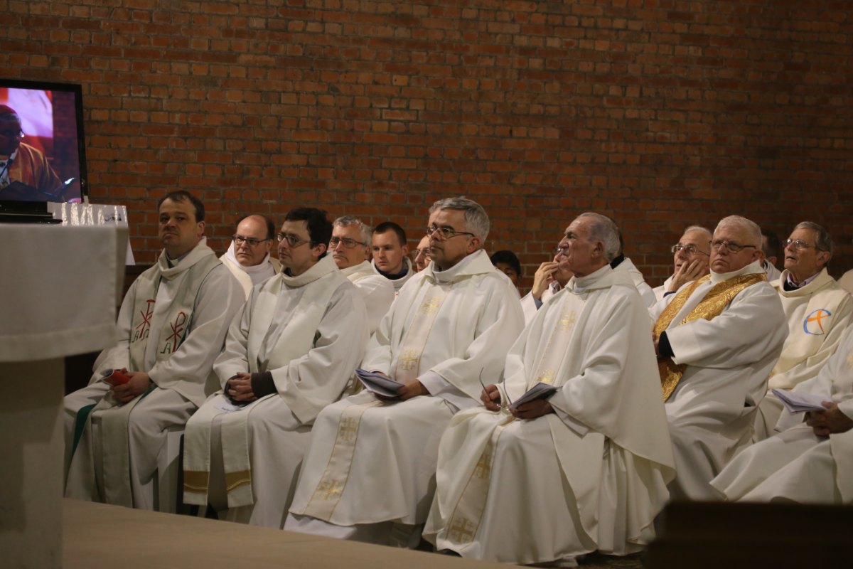 2015 11 22 Ordination Diacres (117)