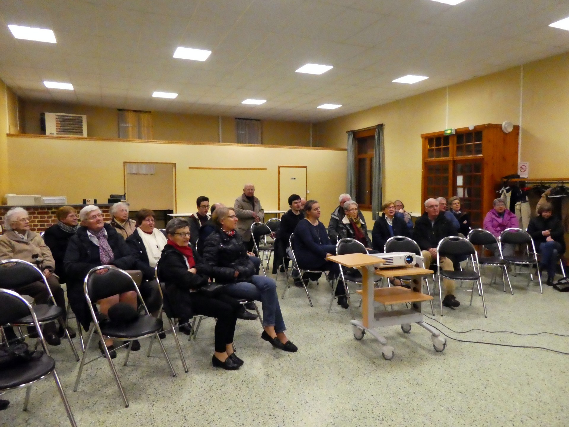 2019-03-22 une petite assemblée pour un grand homm