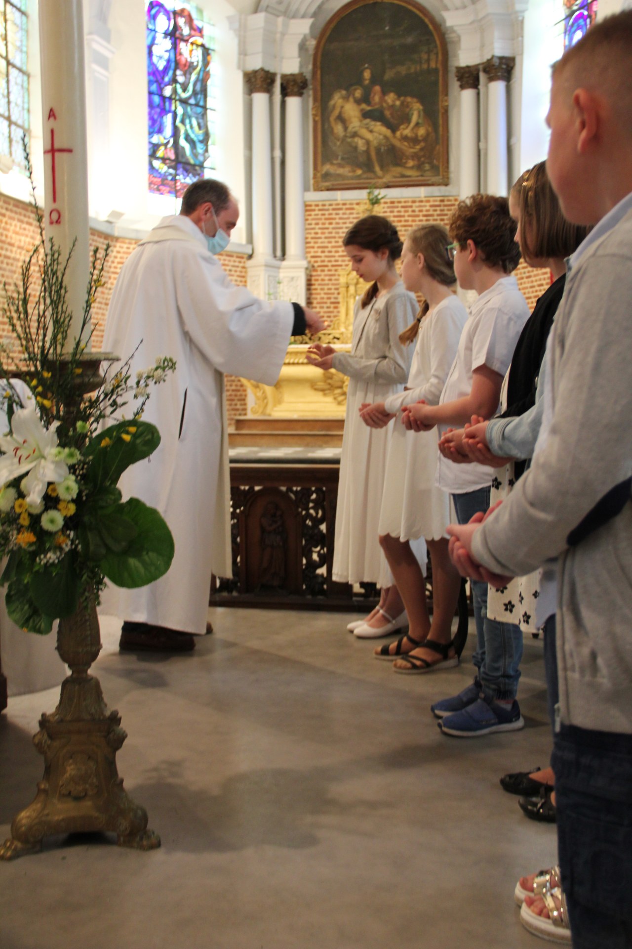 2022-04-23 premières eucharisties à Bousies 76