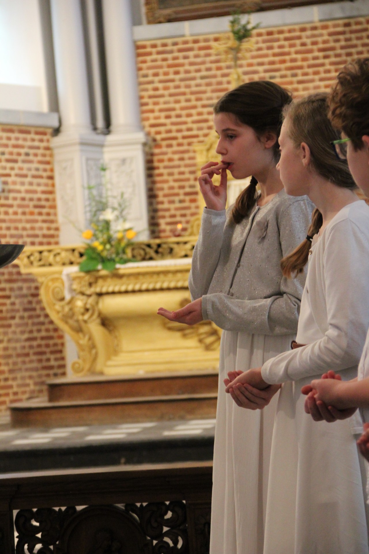 2022-04-23 premières eucharisties à Bousies 77