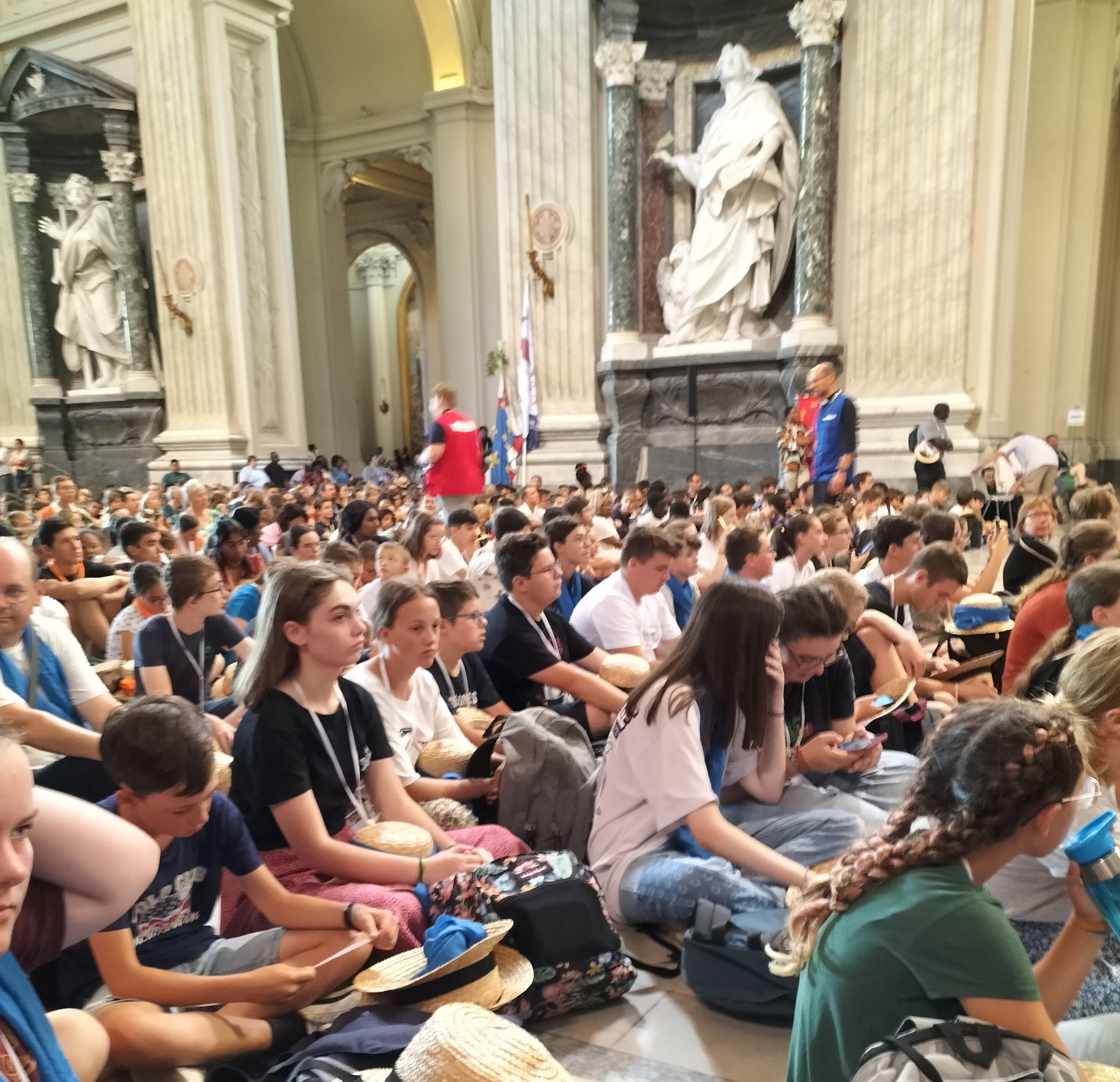 2022-08-23 Serv autel Rome (5)
