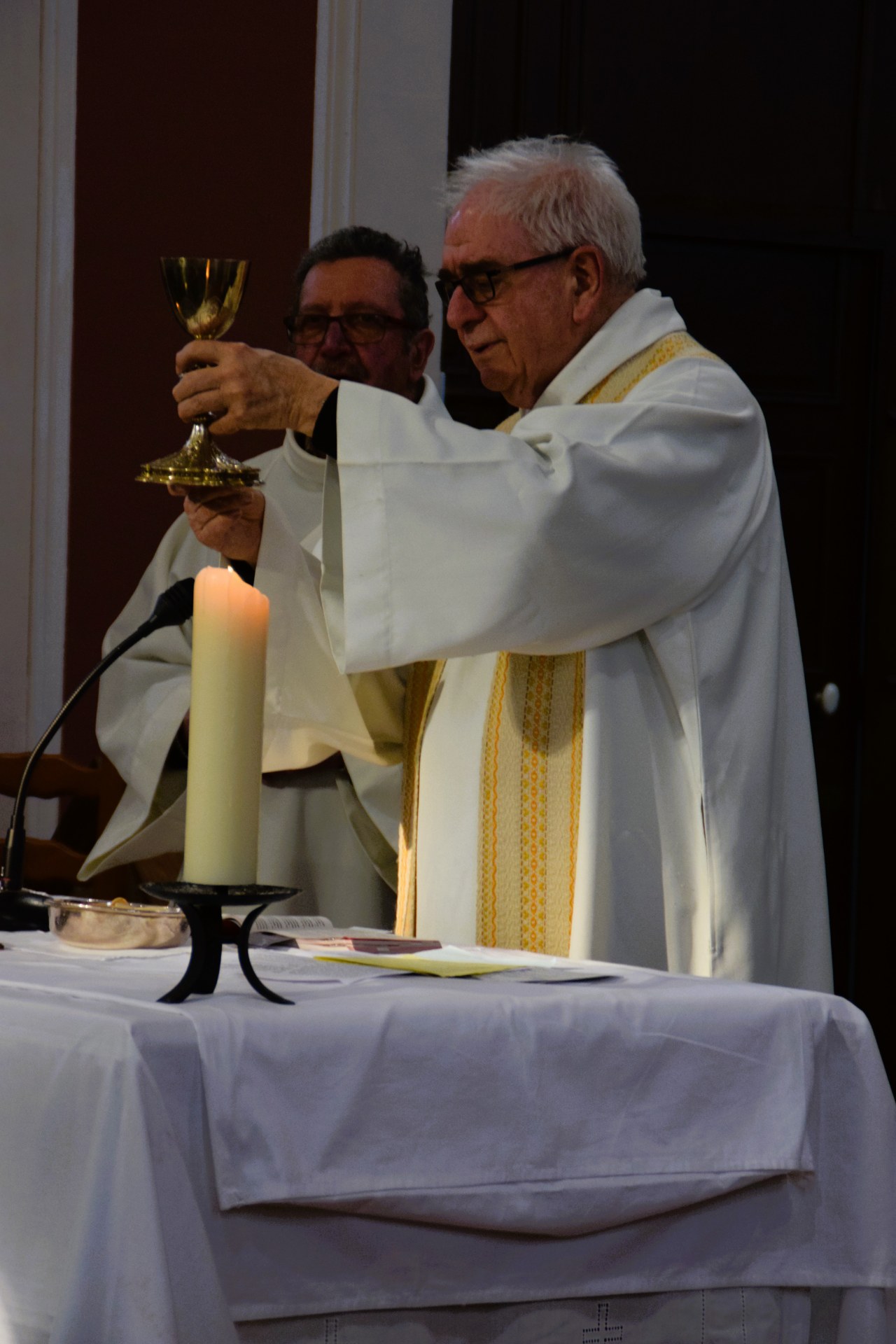 2023-04-15 premières eucharisties au Favril 21