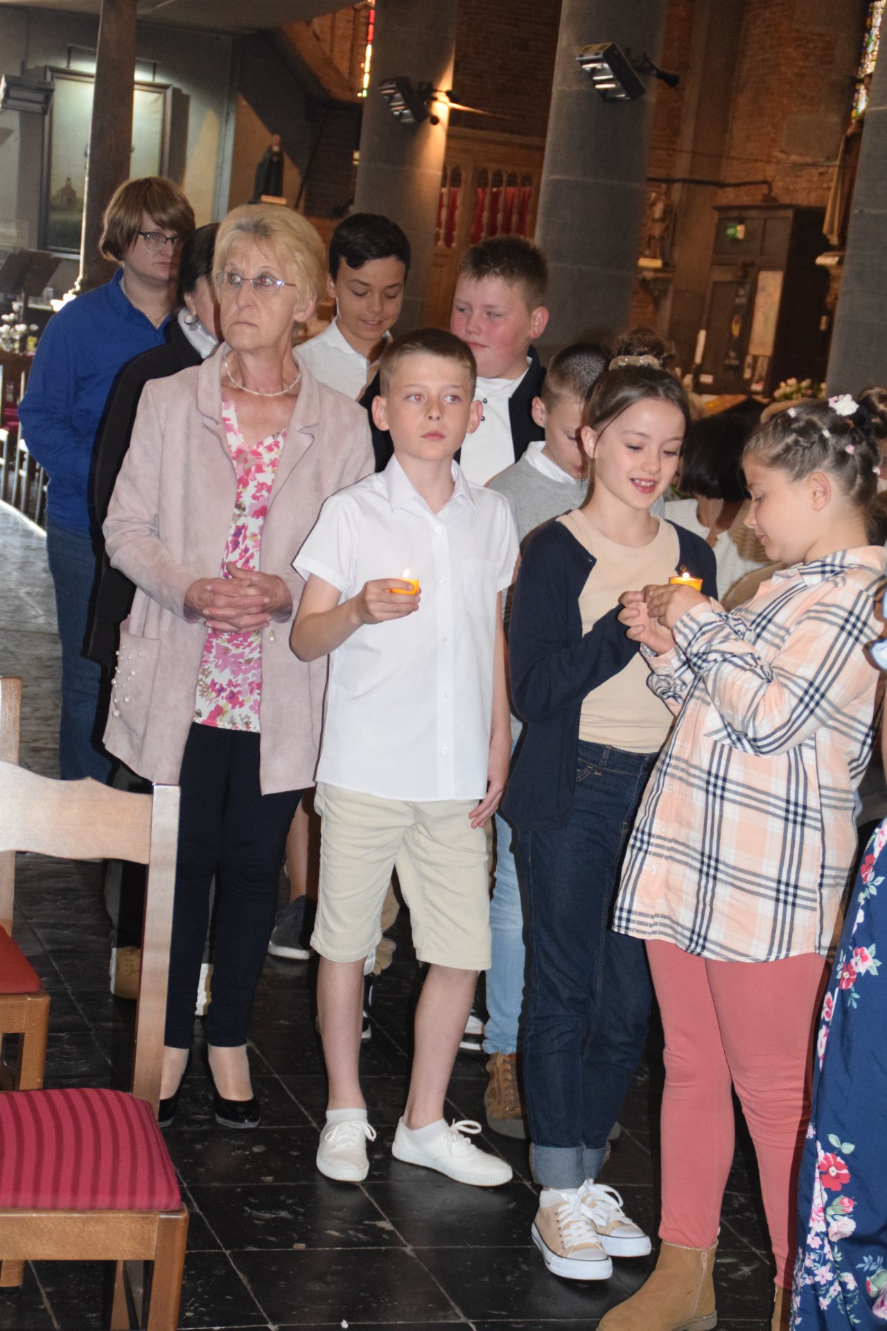 2024-05-11 Premières eucharisties à Maroilles 34