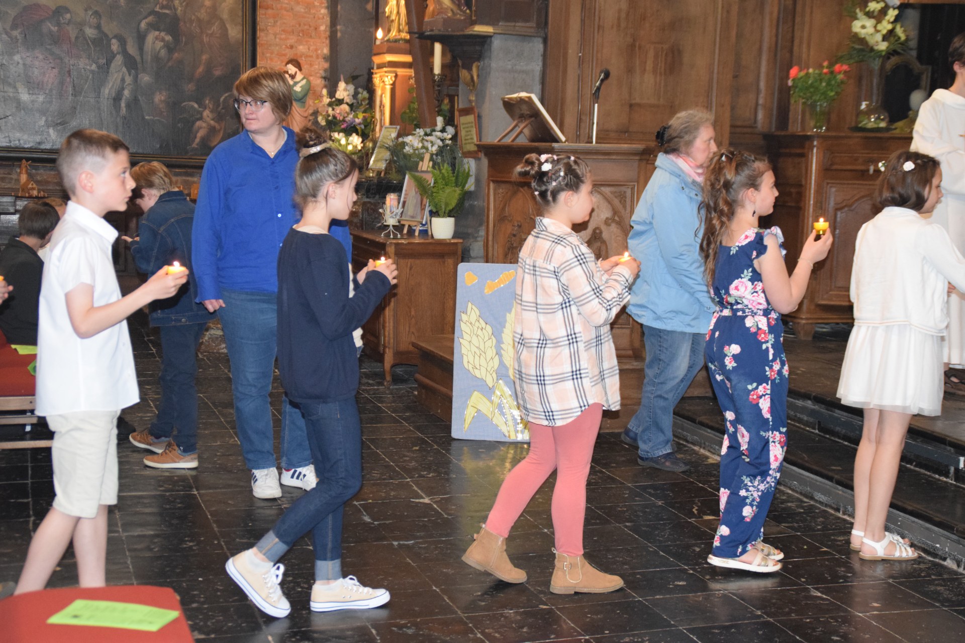 2024-05-11 Premières eucharisties à Maroilles 36