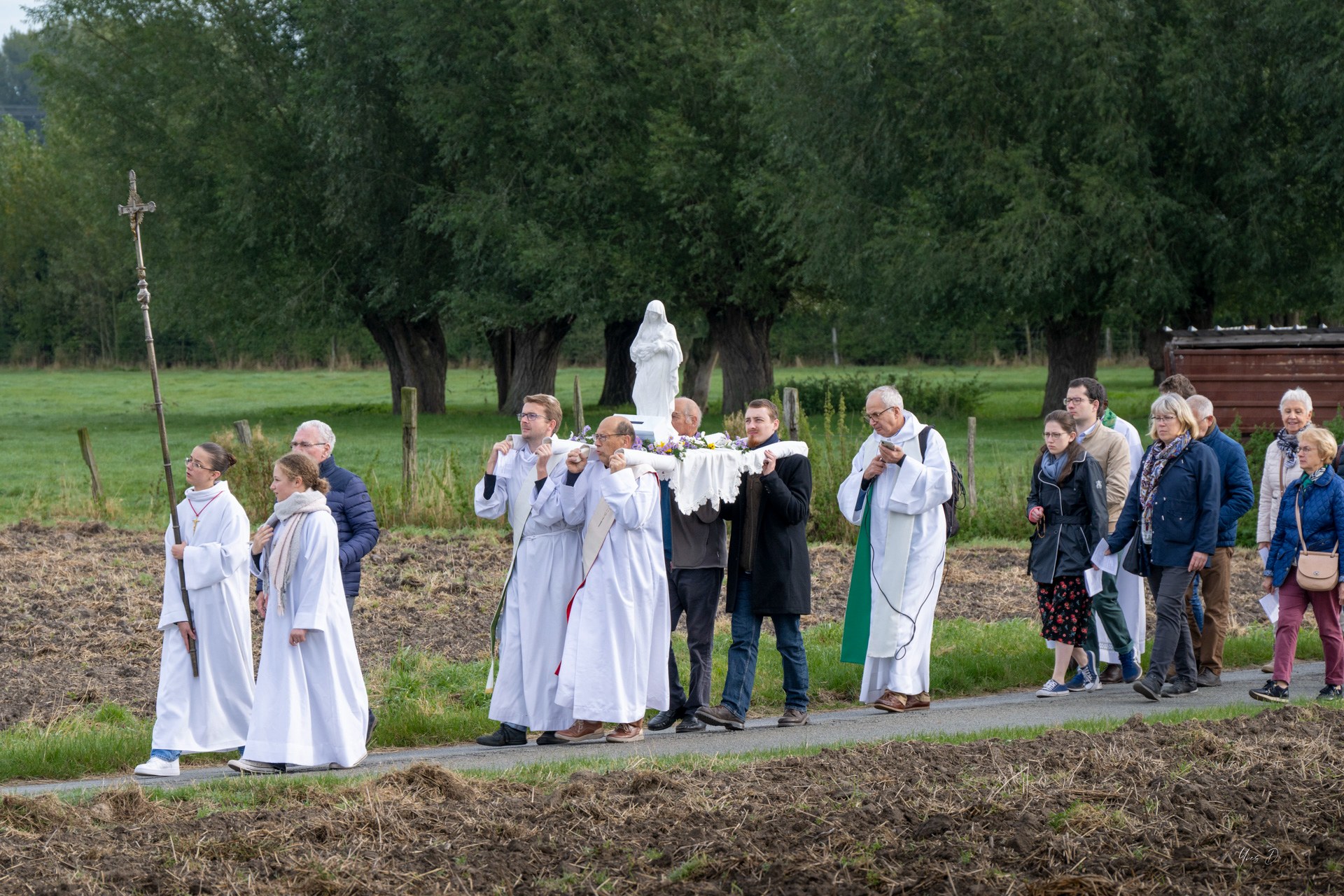 20240929_Procession Notre Dame des Fievres-Coutich