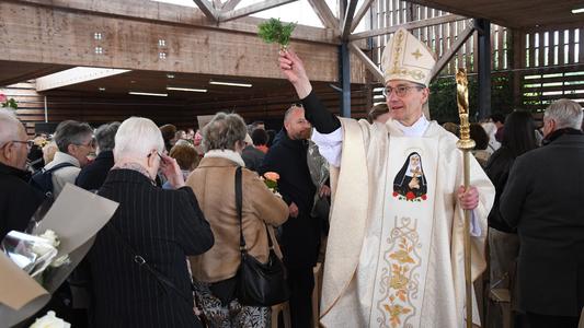 2025 05 18 Curgies : Messe de Bénédiction des Rose