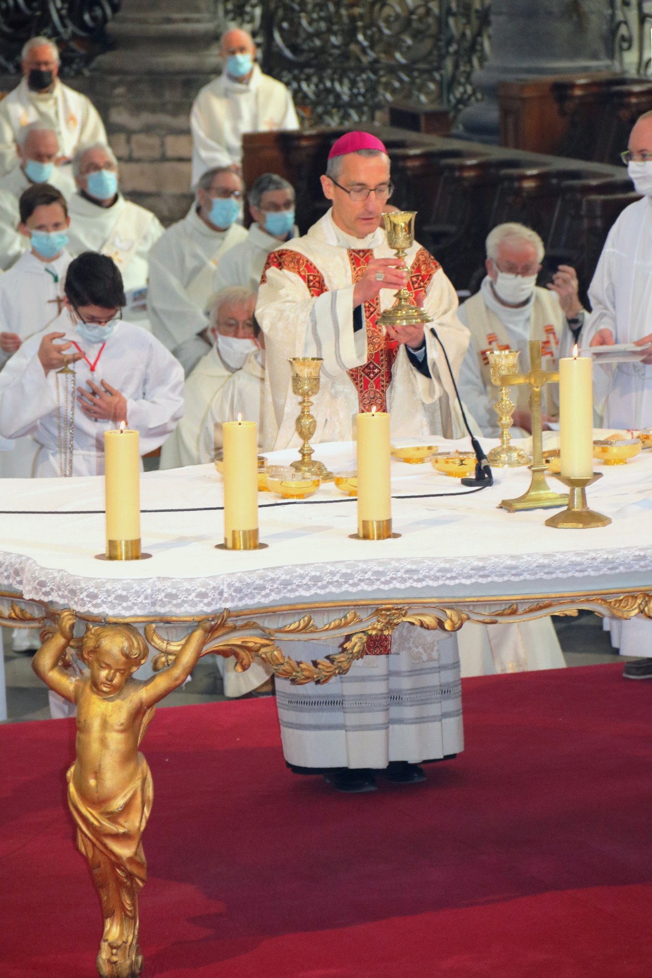 2104_Ordinations au diaconat permanent 108