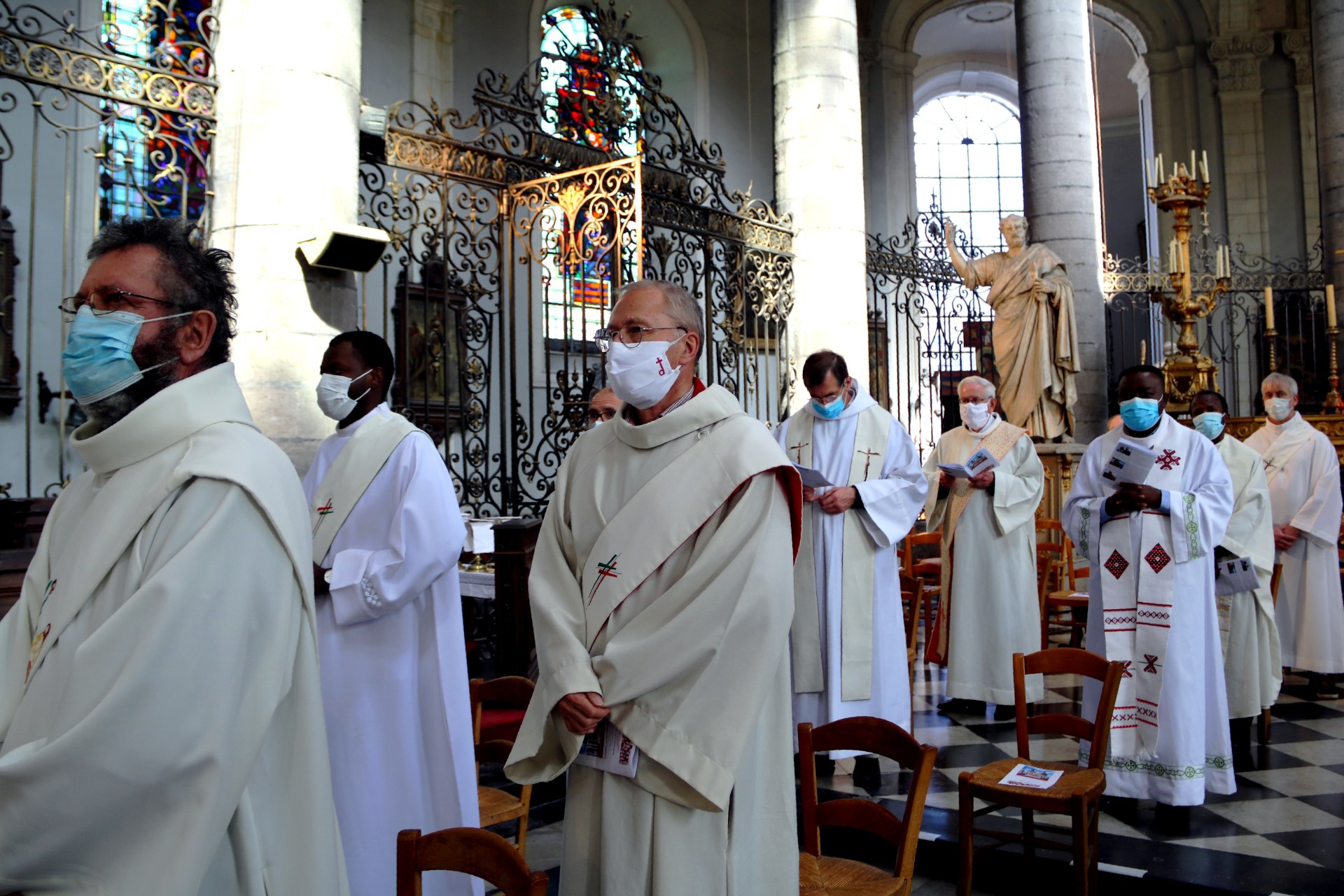 2104_Ordinations au diaconat permanent 50