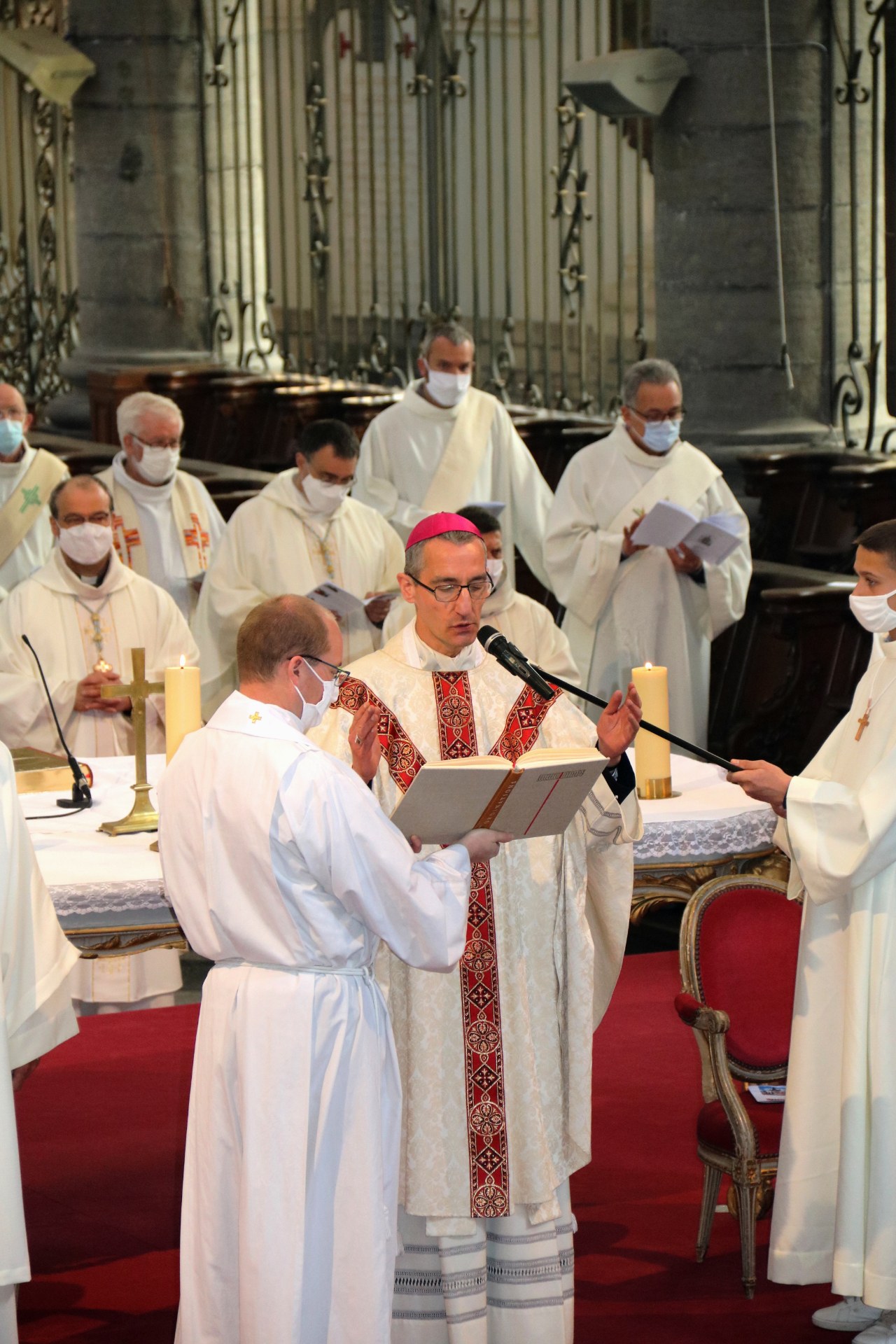 2104_Ordinations au diaconat permanent 76