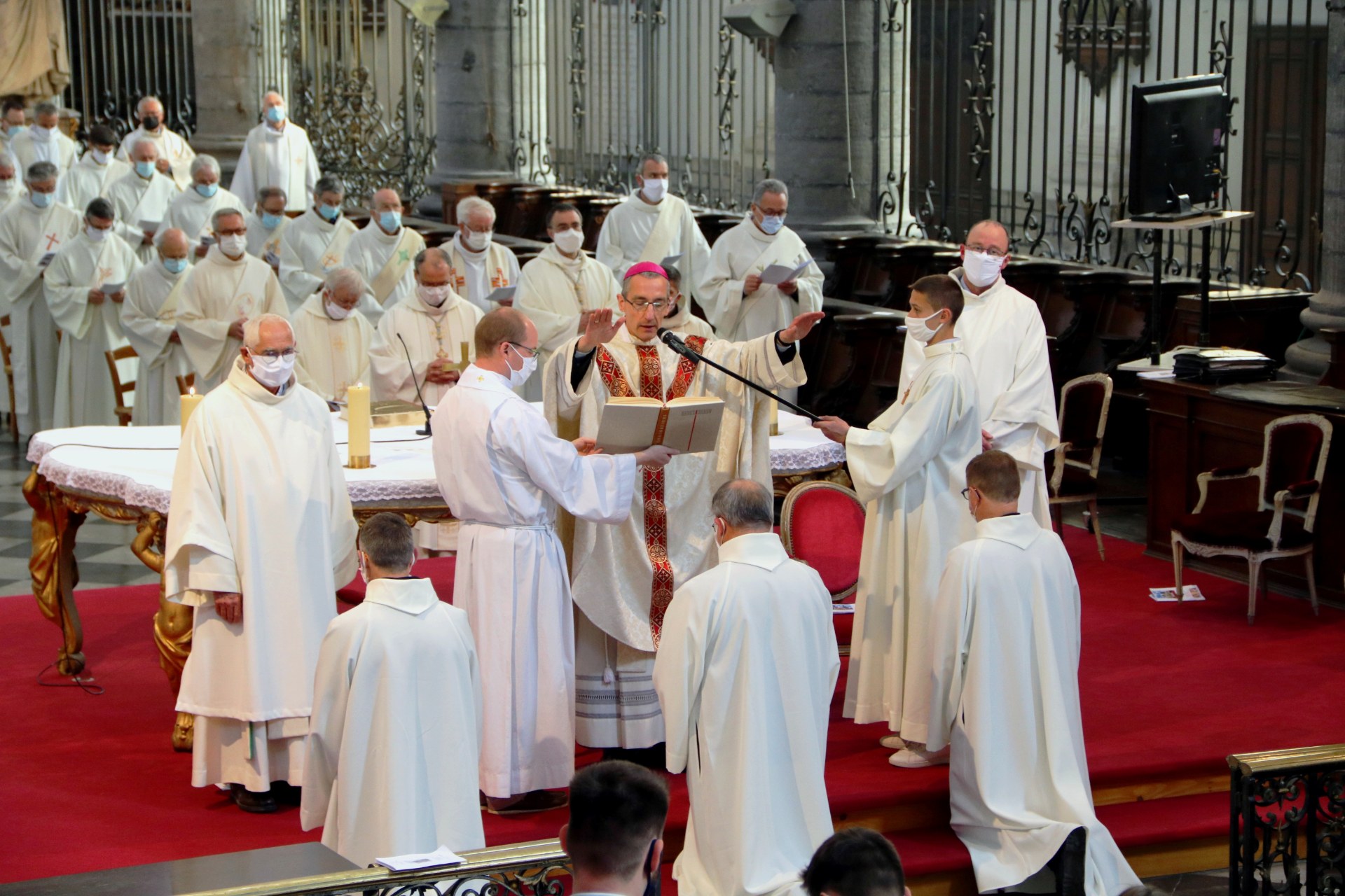 2104_Ordinations au diaconat permanent 81