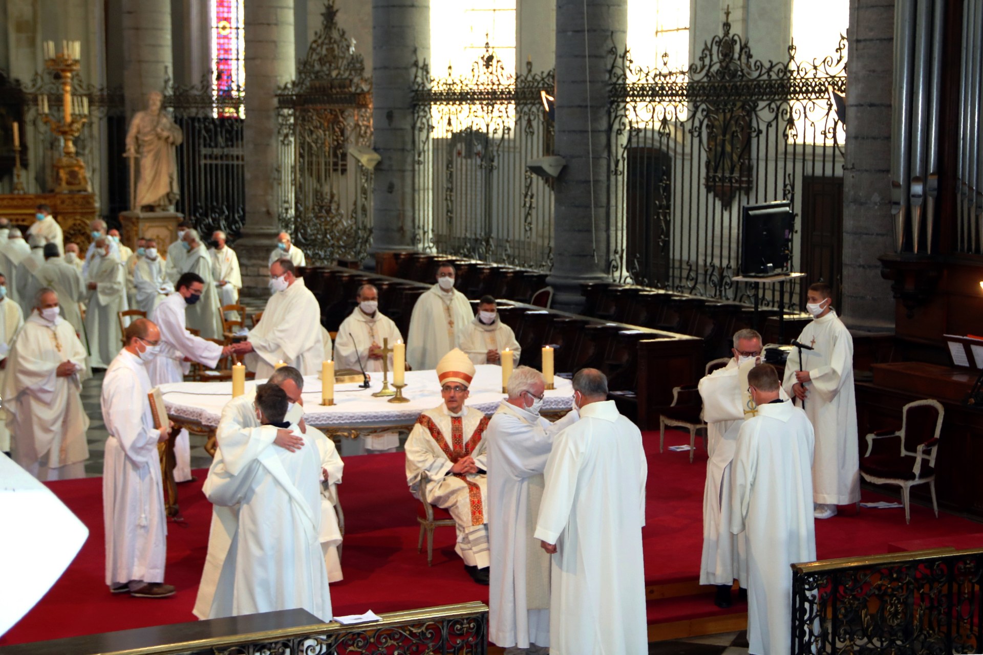 2104_Ordinations au diaconat permanent 82